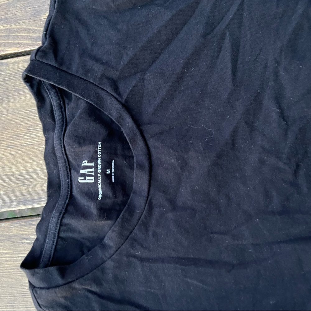 Gap crew neck T womens M Black